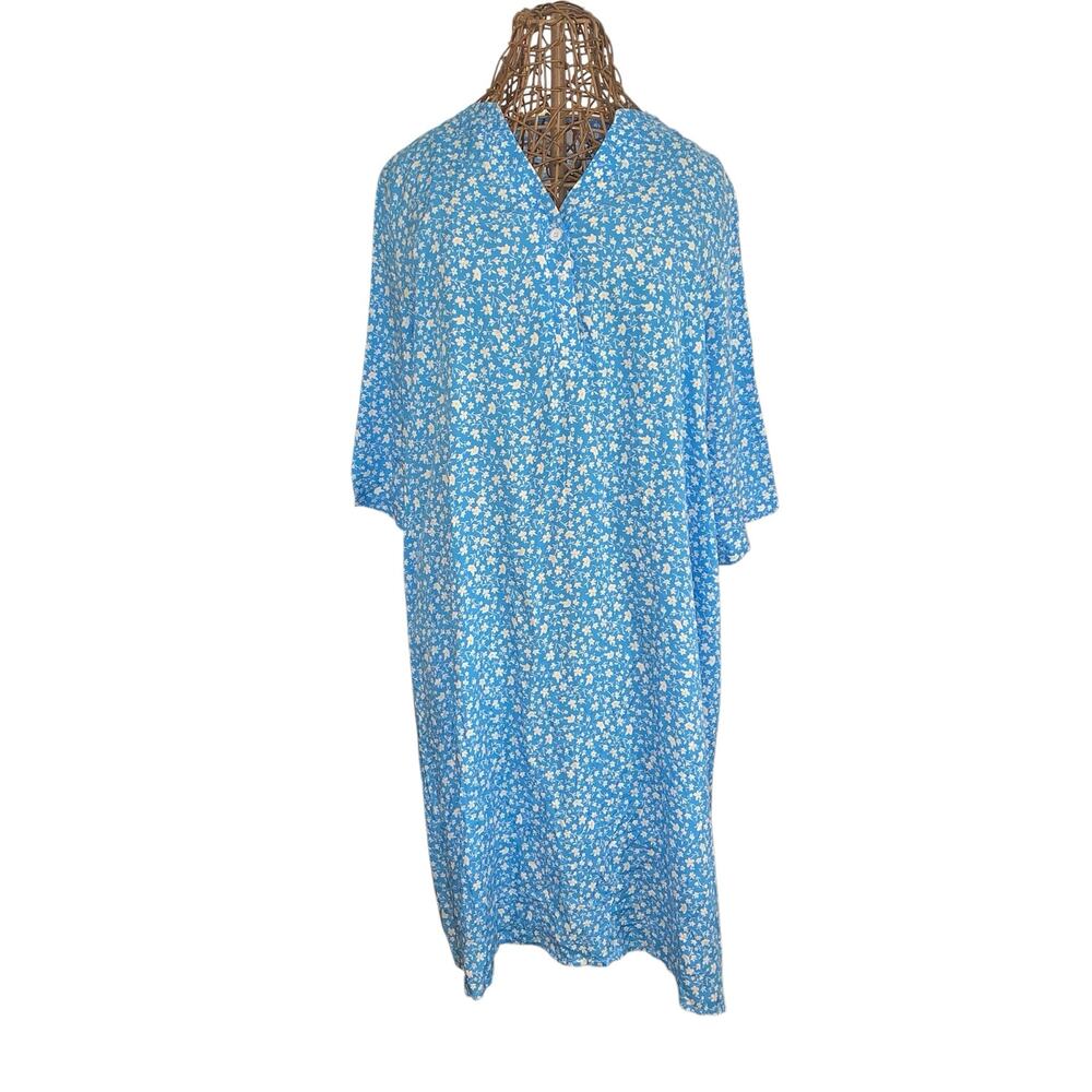 Aviier Blue Floral Button‑Front Dress – Size L – Pockets –